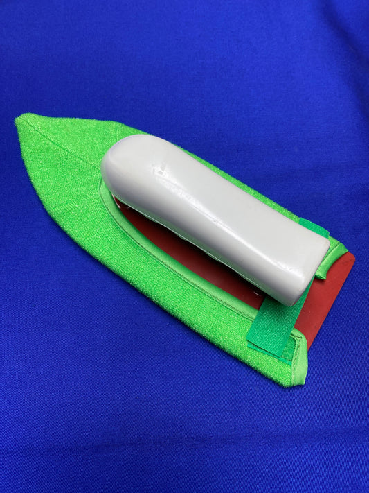 Brosse fer à repasser pour table de billard